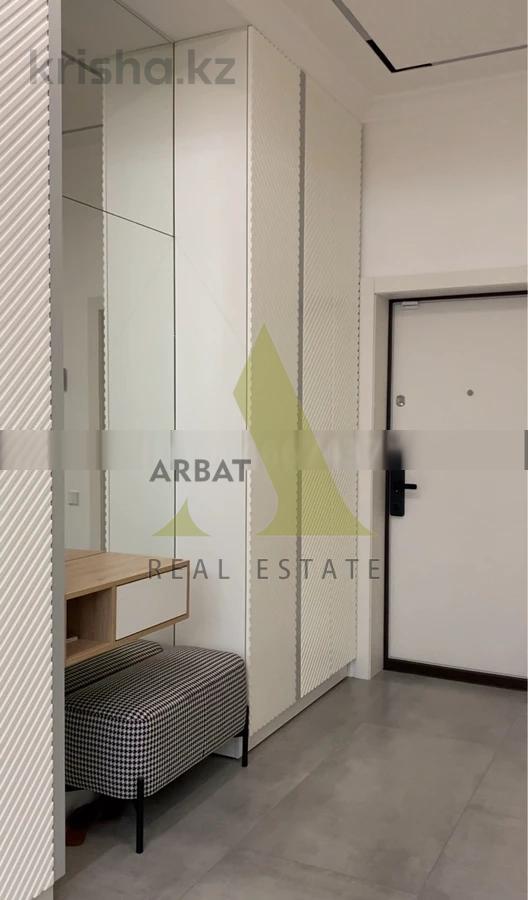 Фото Квартира, 5 комн, 250 м², 1/7 эт., 2017 г.п.