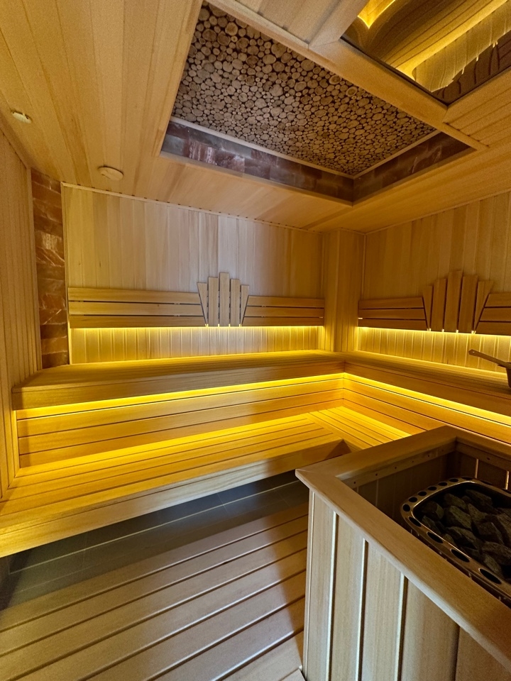 Фото Отдельный дом, 9 комн, 930м²