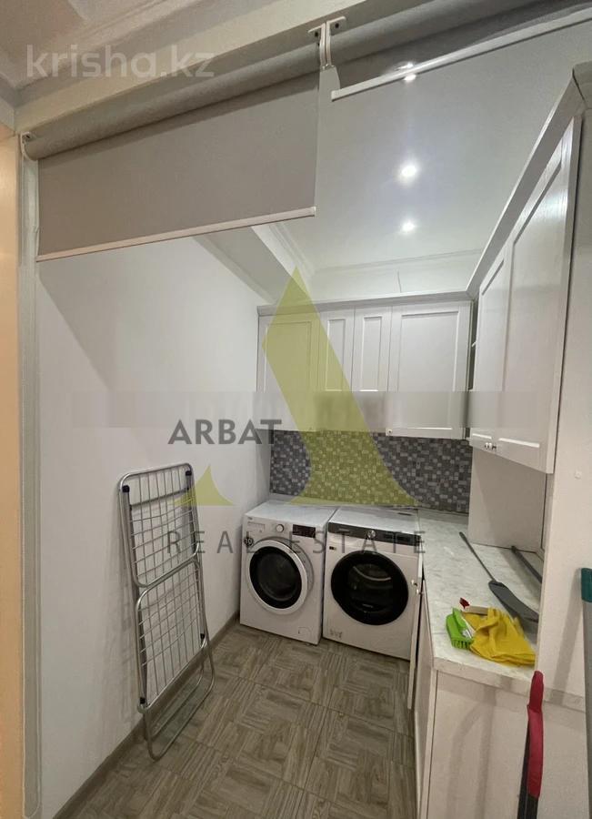 Фото Квартира, 5 комн, 220 м², 1/3 эт.