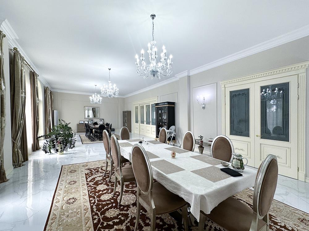 Фото Отдельный дом, 10 комн, 1200м²