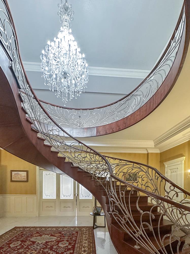 Фото Отдельный дом, 10 комн, 1200м²