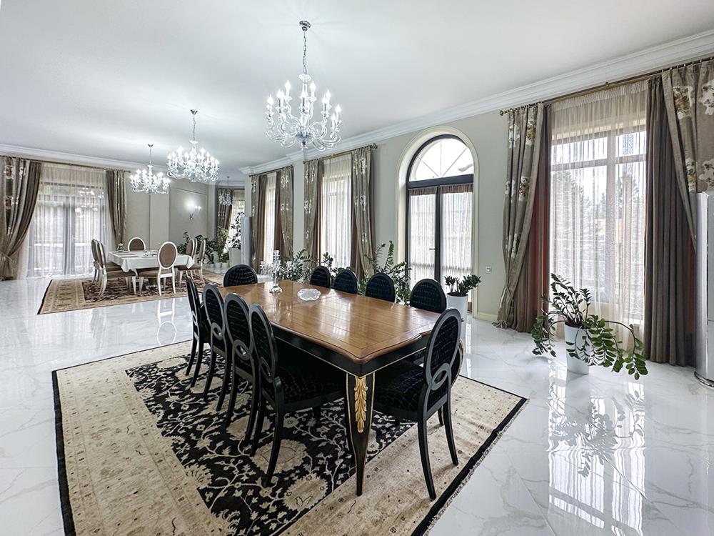Фото Отдельный дом, 10 комн, 1200м²