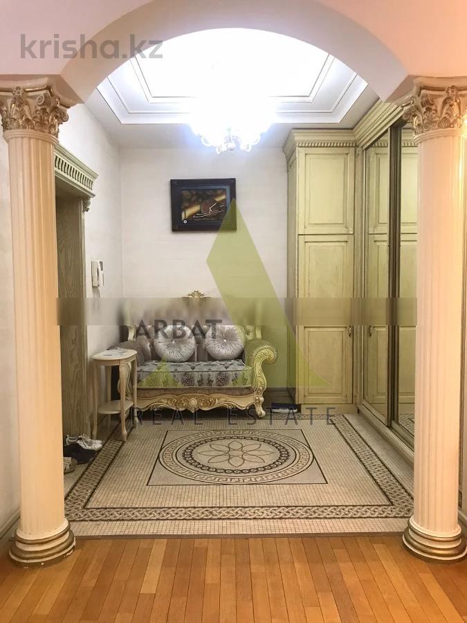 Фото Квартира, 4 комн, 182 м², 4/4 эт., 2004 г.п.