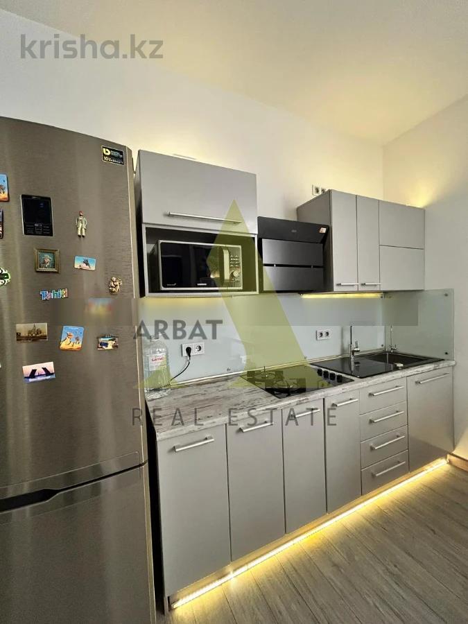 Фото Квартира, 2 комн, 71 м², 1/9 эт., 2014 г.п.