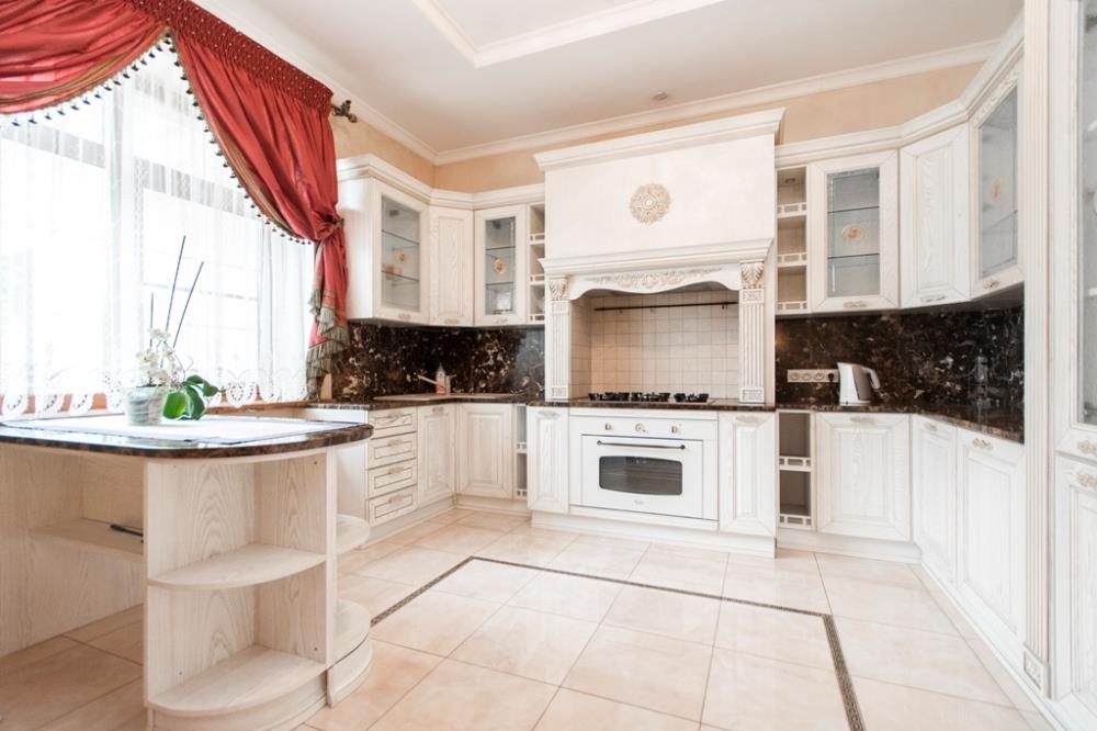 Фото Отдельный дом, 9 комн, 940м²