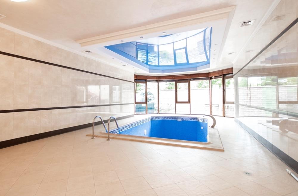 Фото Отдельный дом, 9 комн, 940м²
