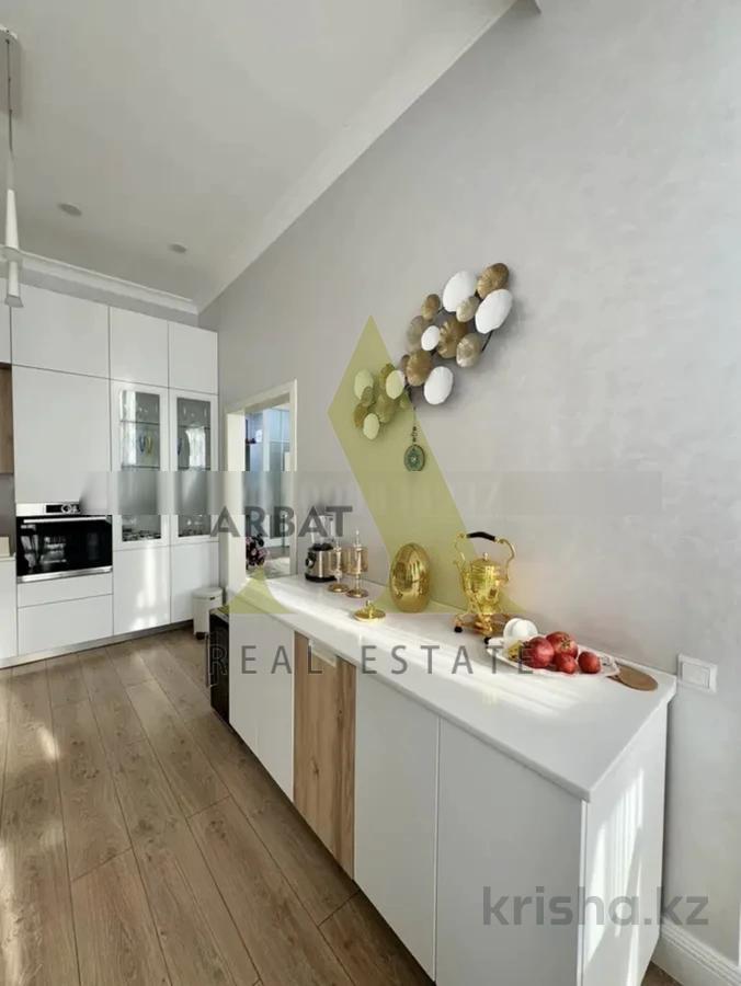 Фото Квартира, 3 комн, 120 м², 4/7 эт., 2017 г.п.