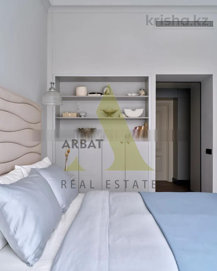 Фото Квартира, 4 комн, 145 м², 3/3 эт.