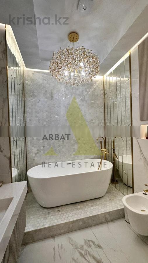 Фото Квартира, 4 комн, 190 м²