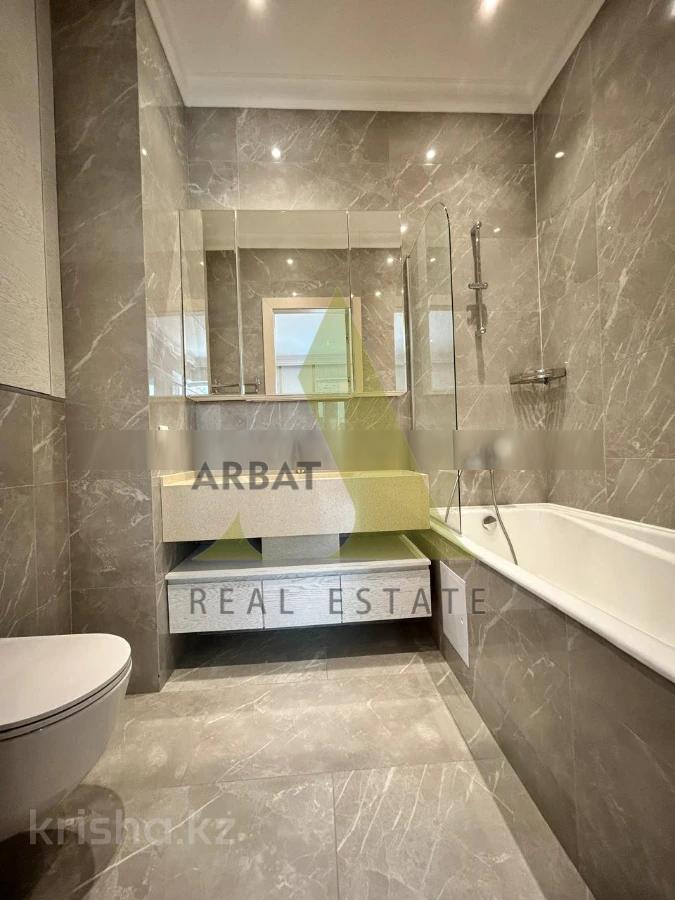 Фото Квартира, 5 комн, 250 м², 3/3 эт., 2018 г.п.