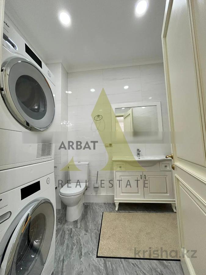 Фото Квартира, 3 комн, 150 м², 4/6 эт.