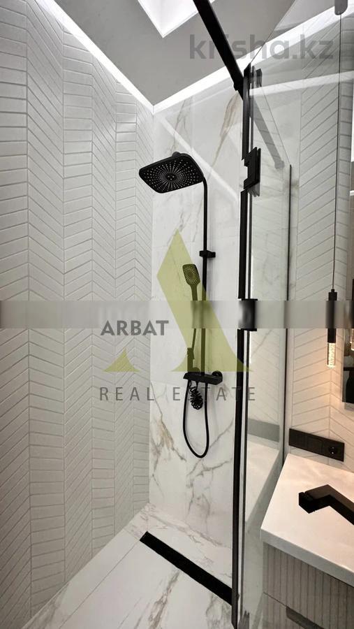 Фото Квартира, 4 комн, 190 м²