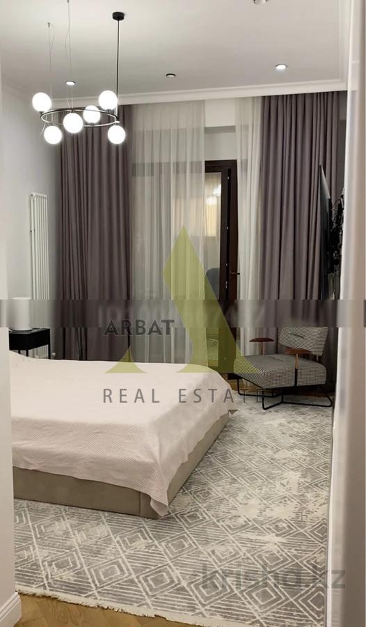 Фото Квартира, 5 комн, 250 м², 1/7 эт., 2017 г.п.