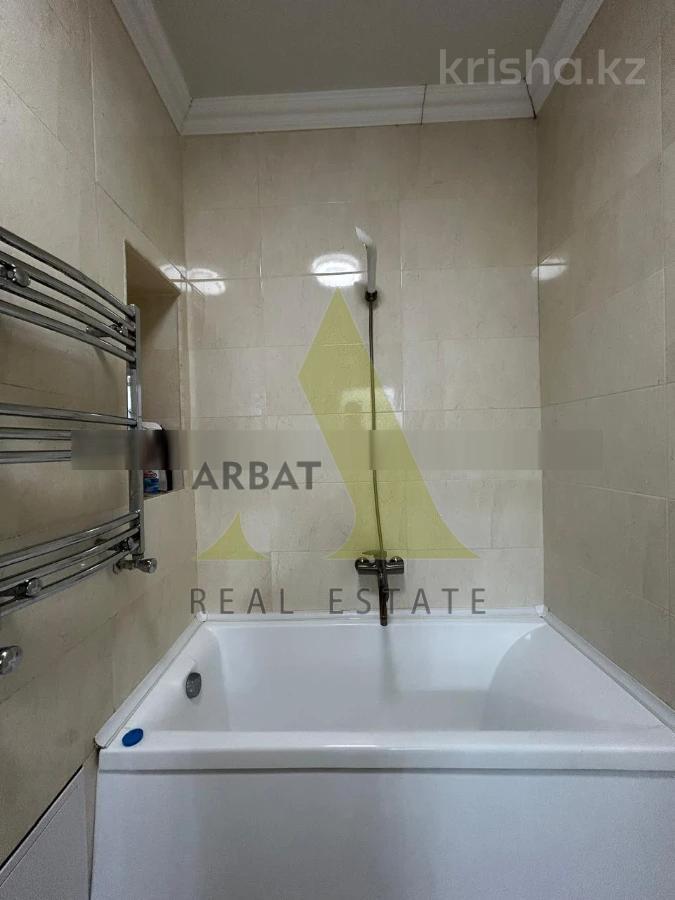 Фото Квартира, 3 комн, 100 м², 12/12 эт., 2012 г.п.