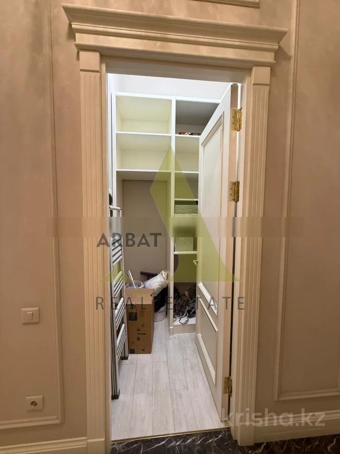 Фото Квартира, 5 комн, 230 м², 7/7 эт., 2017 г.п.