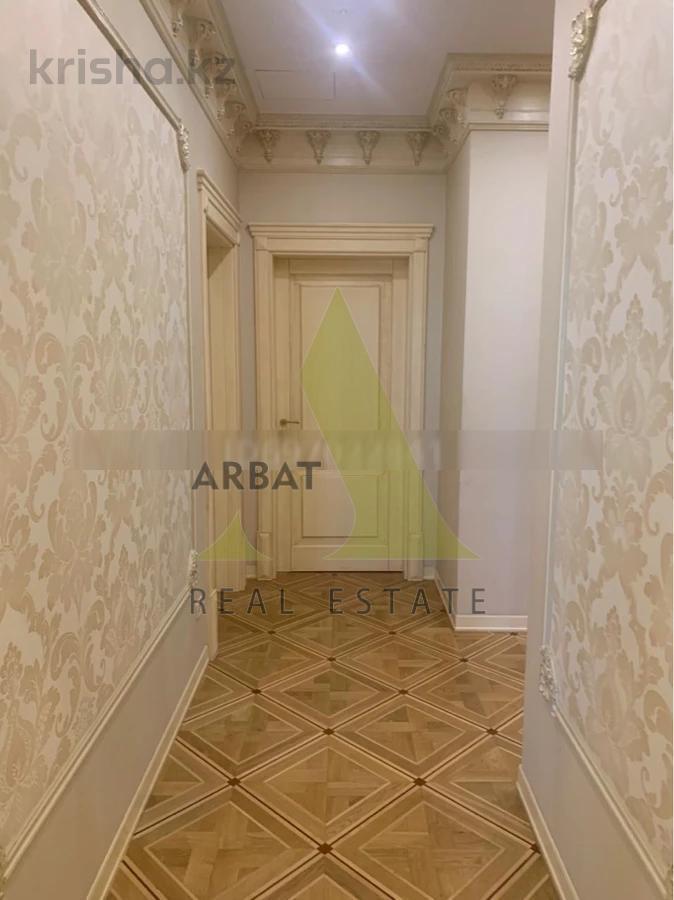 Фото Квартира, 4 комн, 253 м², 3/3 эт., 2009 г.п.