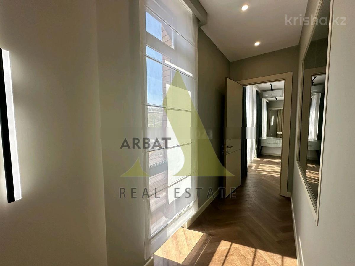 Фото Квартира, 4 комн, 192 м², 3 эт., 2023 г.п.