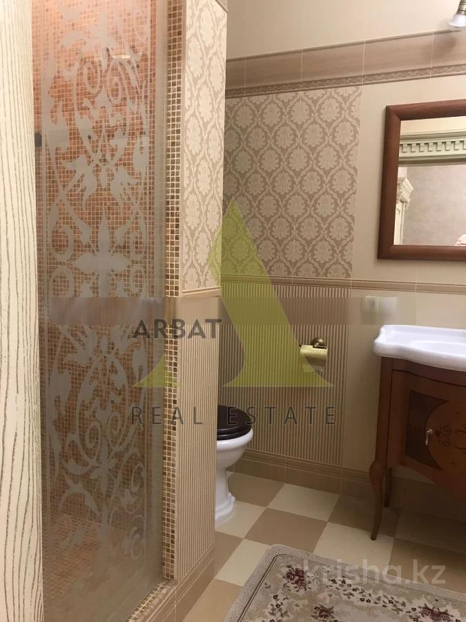 Фото Квартира, 4 комн, 182 м², 4/4 эт., 2004 г.п.