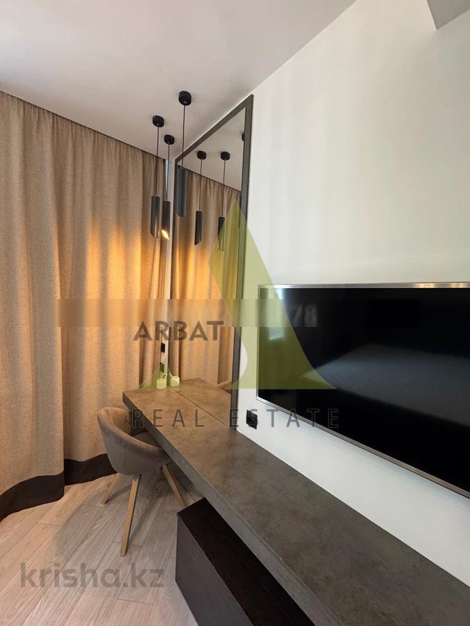 Фото Квартира, 2 комн, 100 м², 8/10 эт.