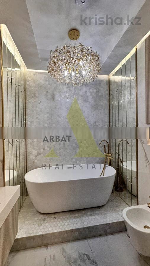 Фото Квартира, 4 комн, 190 м²