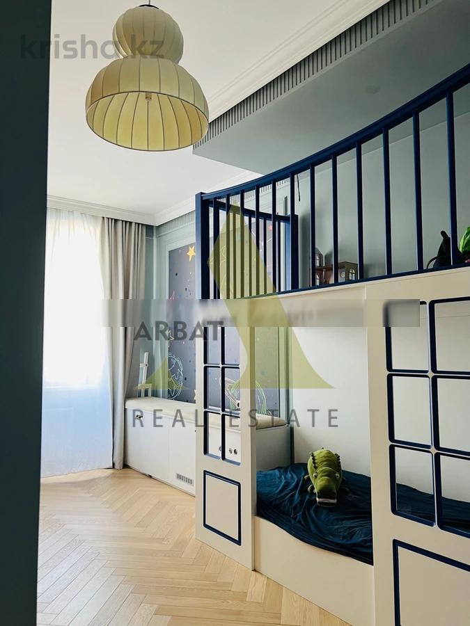 Фото Квартира, 4 комн, 150 м², 2/6 эт., 2018 г.п.