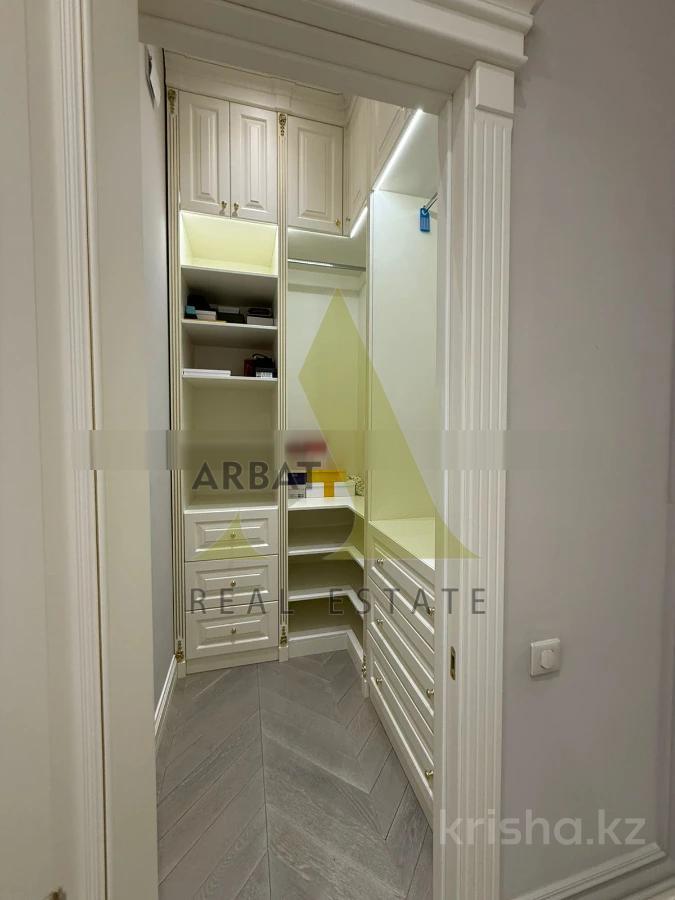 Фото Квартира, 5 комн, 230 м², 7/7 эт., 2017 г.п.