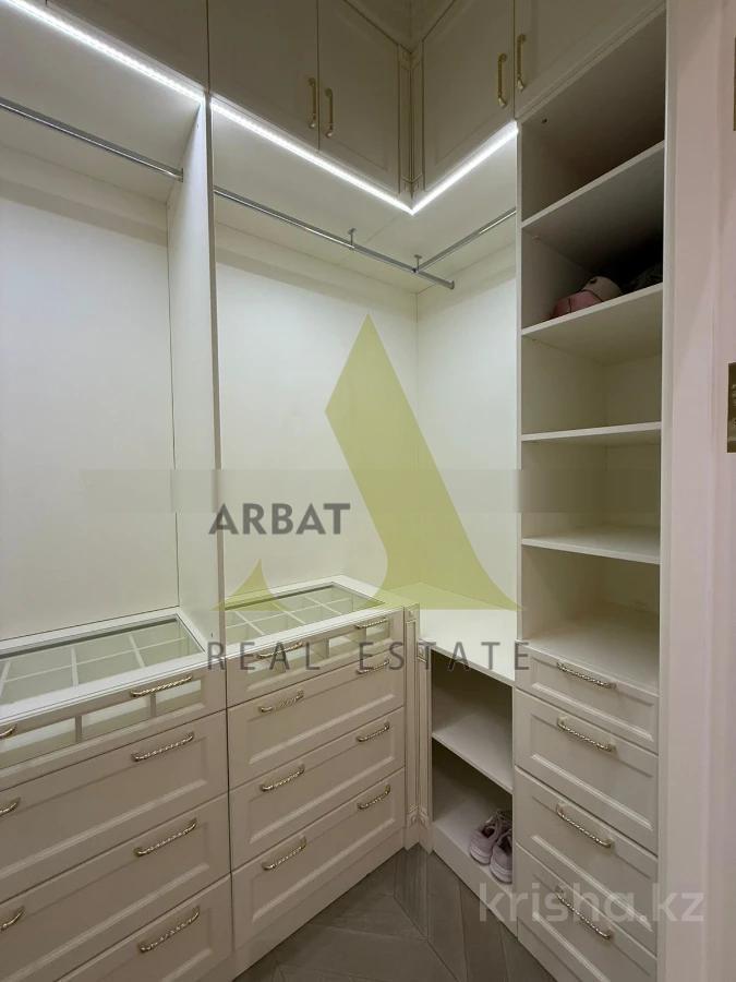 Фото Квартира, 5 комн, 230 м², 7/7 эт., 2017 г.п.