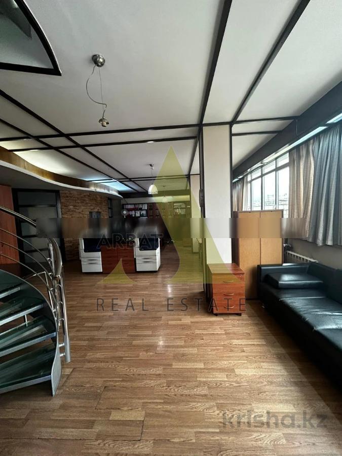 Фото Квартира, 4 комн, 215.3 м², 13/13 эт., 2002 г.п.