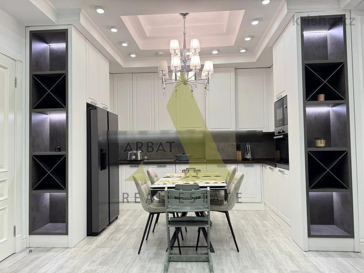 Фото Квартира, 3 комн, 90 м², 4/12 эт., 2014 г.п.