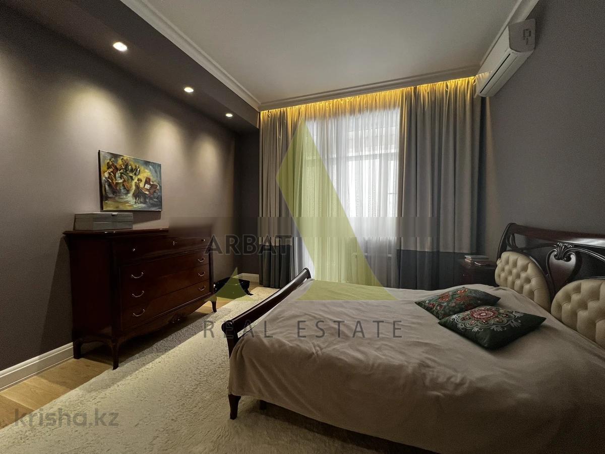 Фото Квартира, 5 комн, 185 м², 4/5 эт., 2018 г.п.