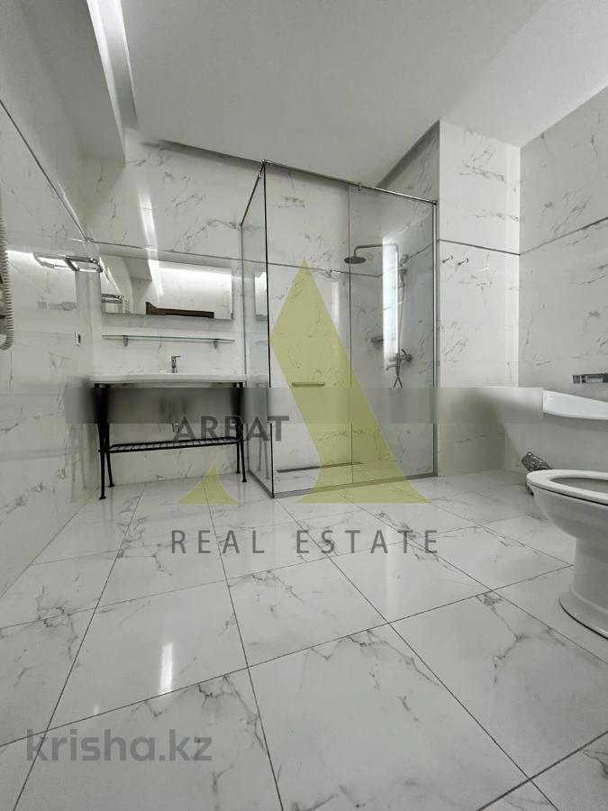 Фото Квартира, 2 комн, 71 м², 1/9 эт., 2014 г.п.