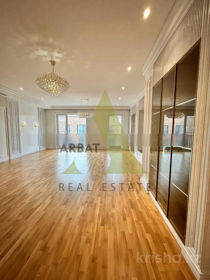 Фото Квартира, 5 комн, 250 м², 3/3 эт., 2018 г.п.