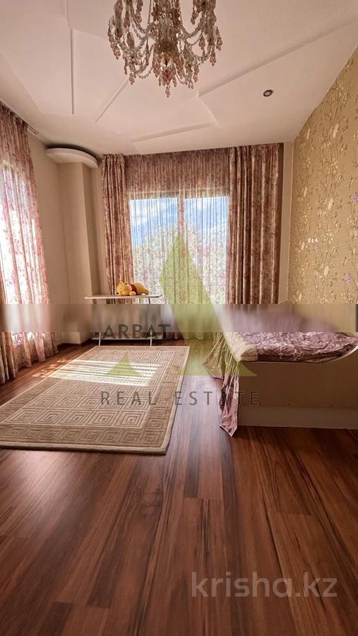 Фото Квартира, 4 комн, 158.4 м², 4/7 эт., 2008 г.п.