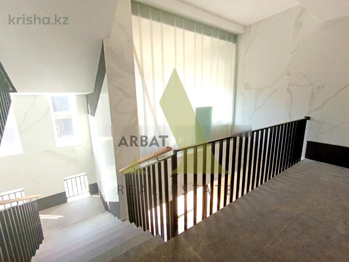 Фото Квартира, 3 комн, 121 м², 2/3 эт., 2020 г.п.