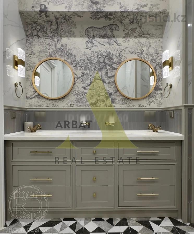Фото Квартира, 4 комн, 150 м², 2/6 эт., 2018 г.п.