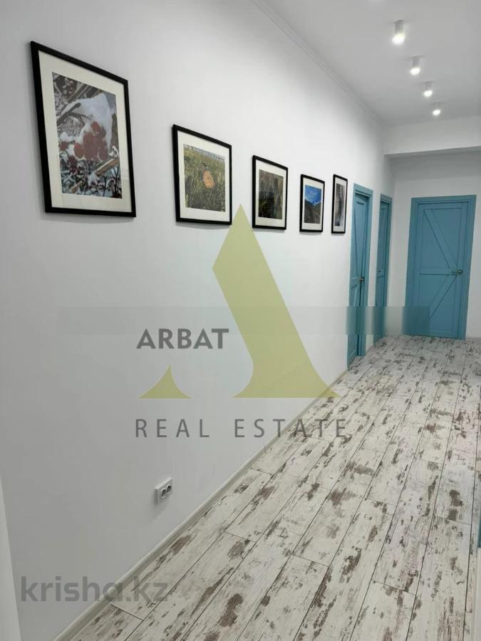 Фото Квартира, 3 комн, 95 м², 3/3 эт., 2017 г.п.
