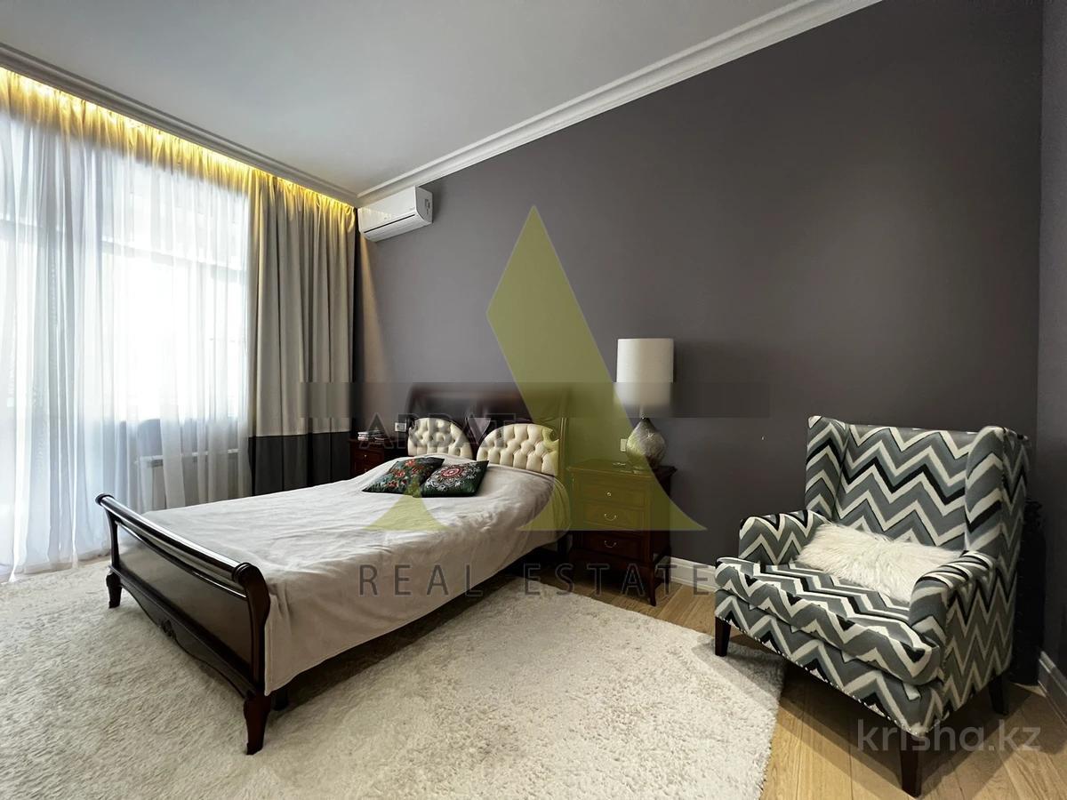 Фото Квартира, 5 комн, 185 м², 4/5 эт., 2018 г.п.