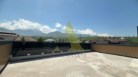 Фото Отдельный дом, 6 комн, 325м²