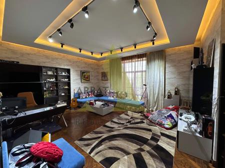 Фото Отдельный дом, 10 комн, 1500м²