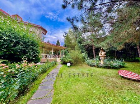 Фото Отдельный дом, 5 комн, 560м²