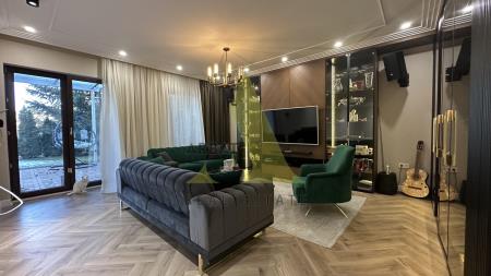 Фото Отдельный дом, 6 комн, 306м²