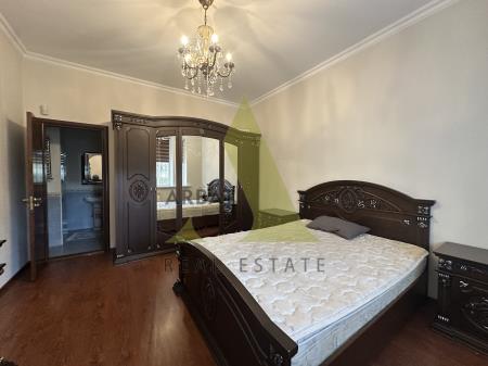 Фото Отдельный дом, 8 комн, 350м²
