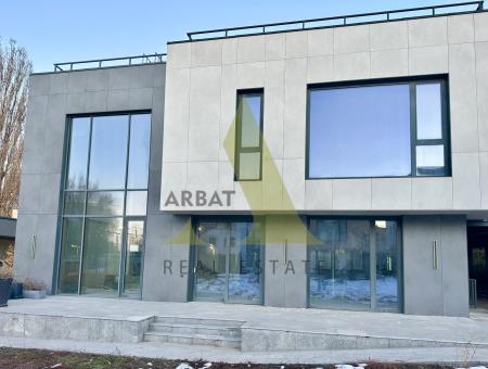 Фото Отдельный дом, 6 комн, 580.6м²