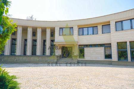 Фото Свободное назначение, 1300 м²