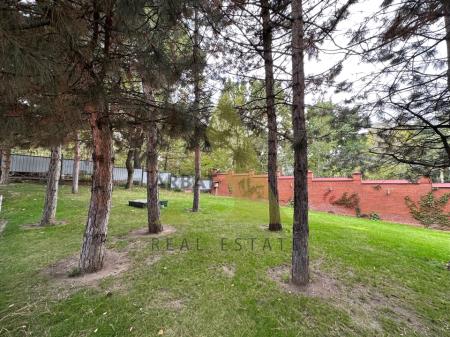 Фото Отдельный дом, 8 комн, 870м²