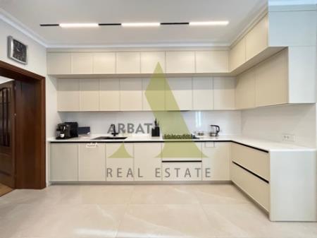 Фото Отдельный дом, 7 комн, 463м²