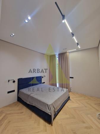 Фото Квартира, 6 комн, 288.1 м², 1/5 эт., 2024 г.п.