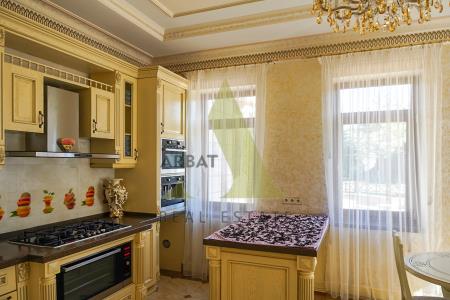 Фото Отдельный дом, 7 комн, 782м²