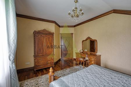 Фото Отдельный дом, 7 комн, 500м²