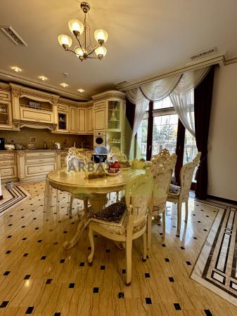 Фото Отдельный дом, 28 комн, 3000м²